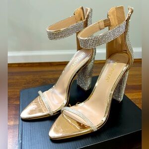 Size 7 high heels rose gold with studs. Sparkle